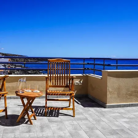 Lamar Luxury Penthouse With Jacuzzi Puertito de Guimar