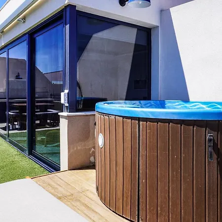 Lamar Luxury Penthouse With Jacuzzi * Puertito de Guimar