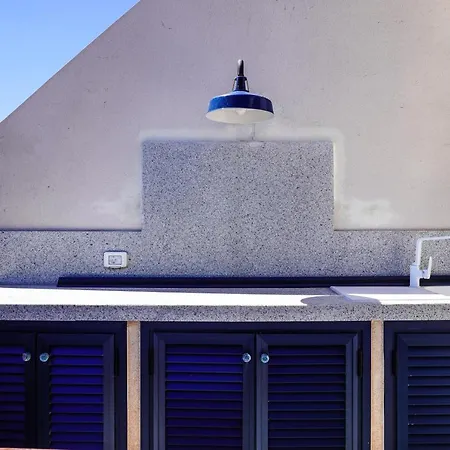 Lamar Luxury Penthouse With Jacuzzi *