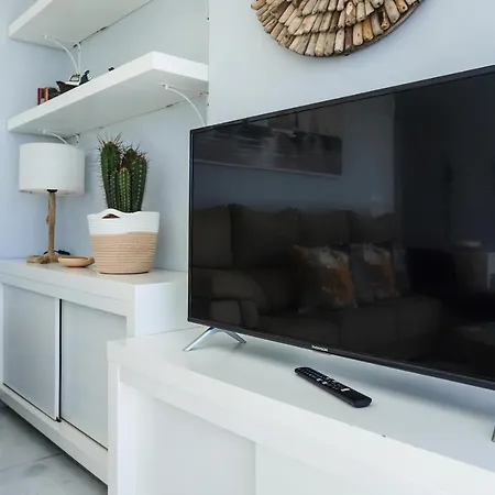 Lamar Luxury Penthouse With Jacuzzi דירה